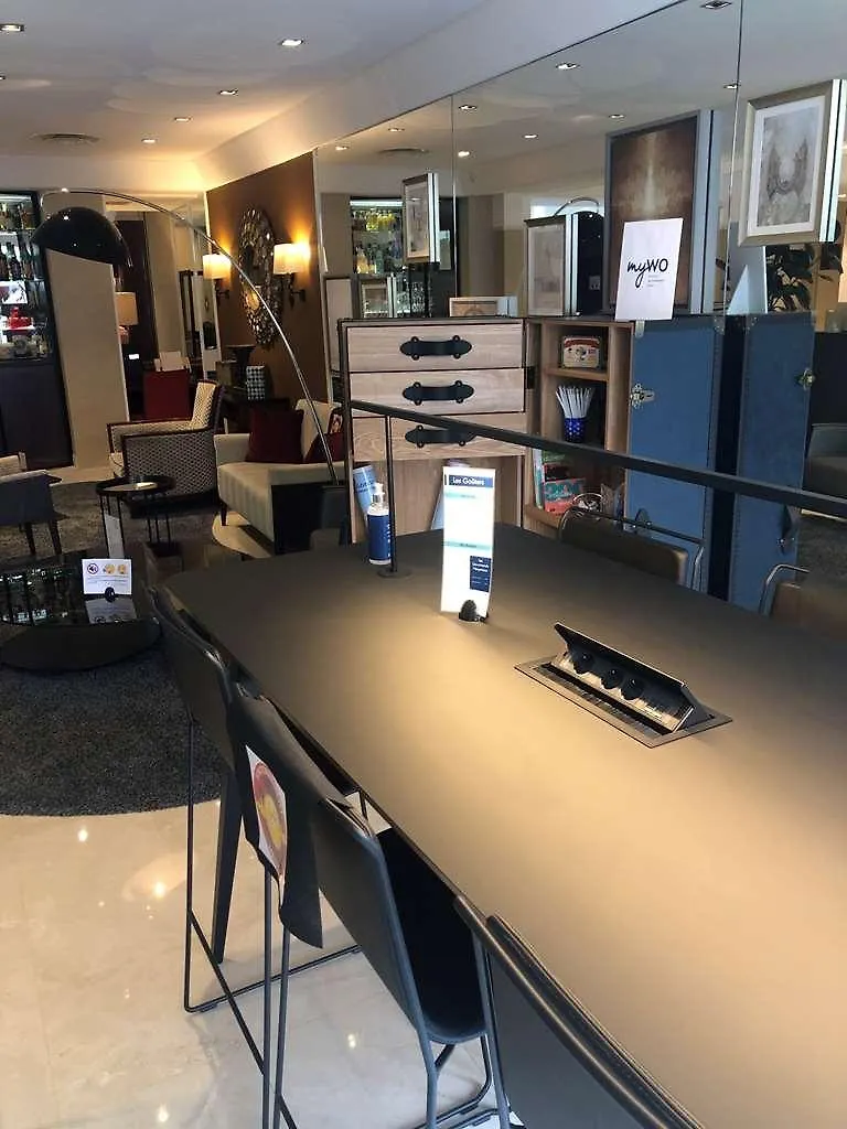 Western Sydney Opera Hotel 3*