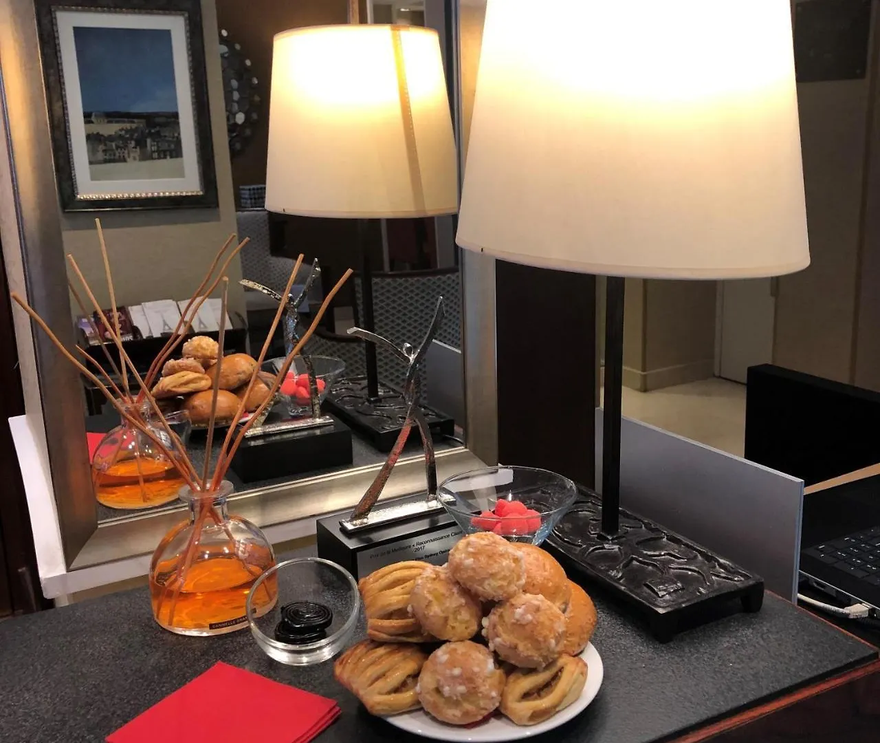 Western Sydney Opera Otel
