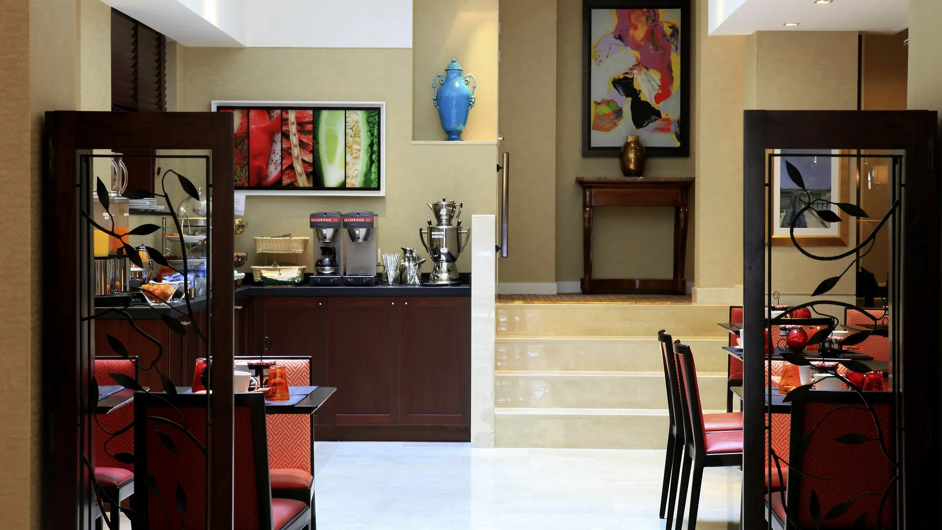 Western Sydney Opera Hotel