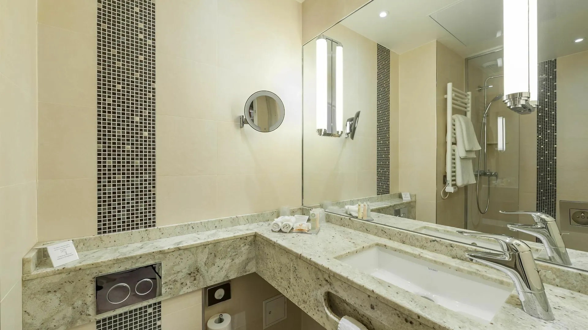 Western Sydney Opera Otel Paris